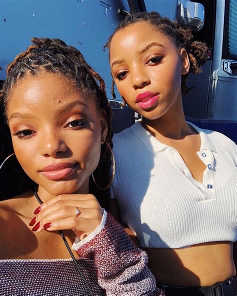 Chloe And Halle Halle Bailey Dreadlock Hairstyles Melanin Beauty Black Girls Hairstyles