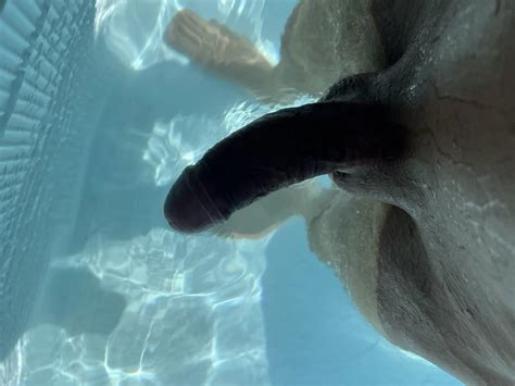 Heute Im Pool 4 Nude Pics XHamster