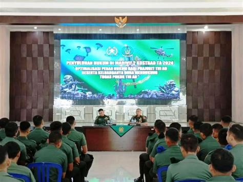 Prajurit Dan Keluarga Denpal Divif 2 Kostrad Terima Penyuluhan Hukum