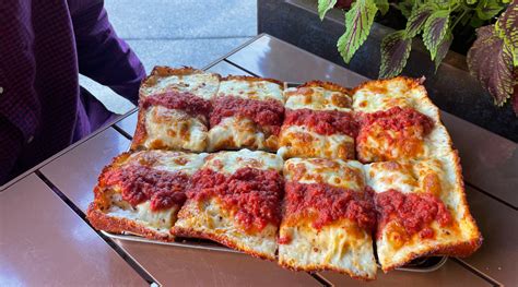 Best Detroit Style Pizza In Dc — Scarlet Oak Dc