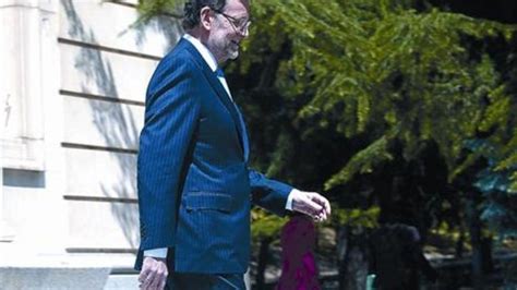 Rajoy Abre La Puerta A M S Recortes Y A Subir Impuestos En El