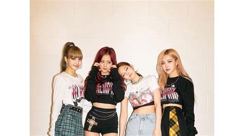 快進撃が止まらない！ Blackpinkが世界を席巻するまでの軌跡。 Vogue Japan