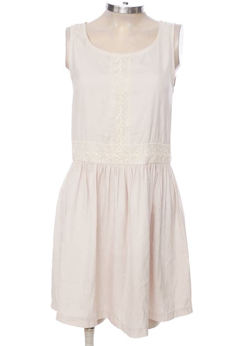 Vestido Enterizo Color Beige SEVENTY NINE Closeando