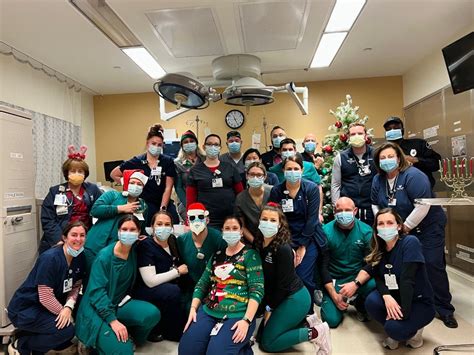 Christmas Surprise Pizza Party At Paoli Hospital Emergency Room | Tredyffrin, PA Patch