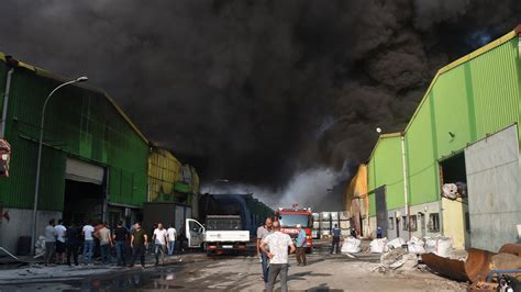 Adana Da Geri D N M Tesisinde Feci Yang N Dumanlar Kilometrelerce