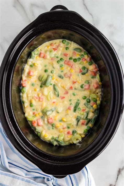 The Best Crock Pot Chicken Pot Pie Julies Eats And Treats