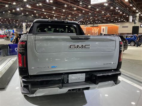 Sierra Denali Ev Edition Featured At The Detroit Auto Show