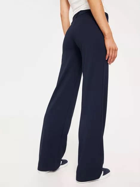 Kjøp Nelly Low Waist Dressbukser I Love It Low Waist Suit Pants Nelly