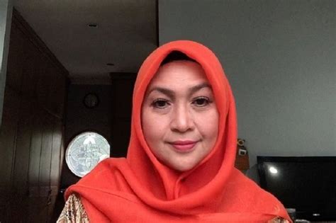 Dina Mariana Sakit Apa Sempat Dirawat Di Rumah Sakit Sebelum Meninggal