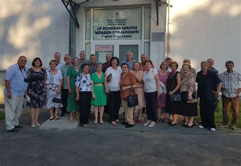 Pet I Po Decenija Od Male Mature