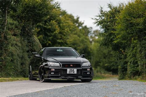 2000 Nissan Skyline R34 Gt R V Spec 20561 Km For Sale By Auction In Belfast United Kingdom