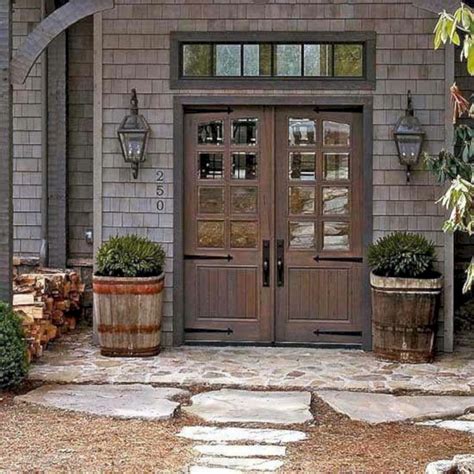 41 Rustic Farmhouse Front Porch Decorating Ideas Godiygo