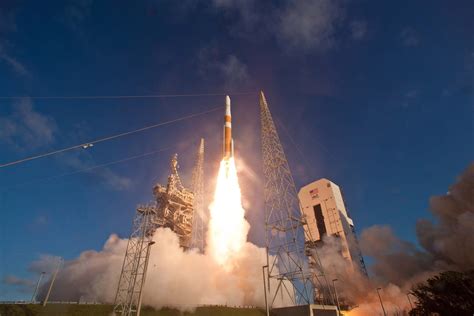 Air Force Launches New GPS Satellite (Photos) | Space