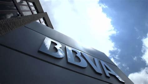 BBVA fue elegido el mejor banco de América Latina y Europa por su