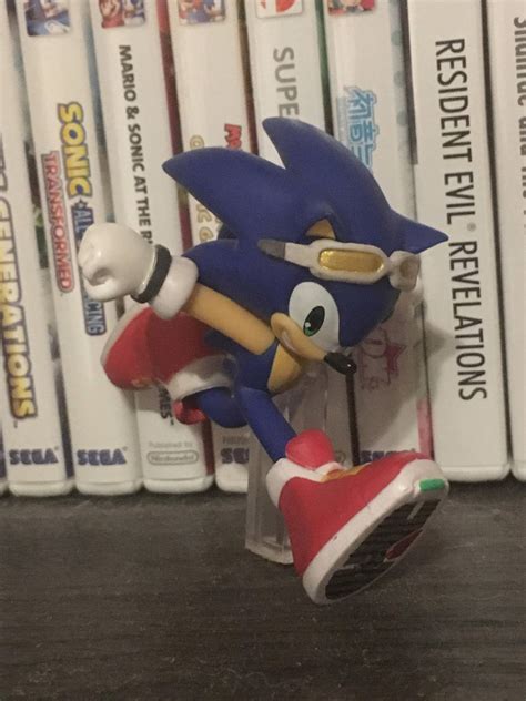 Custom Sonic amiibo figure: Riders Sonic by HyperShadow92 on DeviantArt