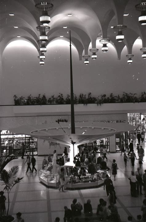 Yorkdale Shopping Centre Opened As Worlds Largest Enclosed Shopping