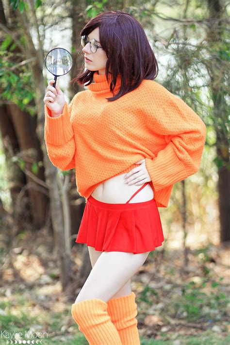 Self Velma In The Woods Scrolller