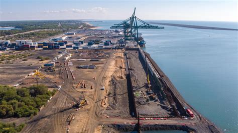 La Terminal Intermodal Del Muelle Sur Del Puerto De Huelva Deber