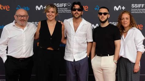 Llega El Debut De C Tangana Como Director De Cine La Guitarra