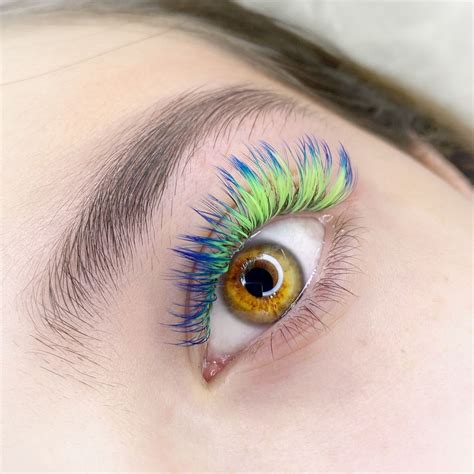 Цветные ресницы | Eye makeup tutorial, Lashes makeup, Eye makeup