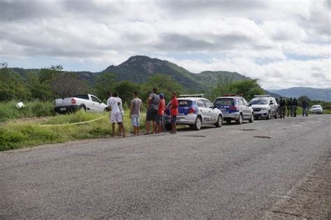 Corpos De Dois Homens São Encontrados às Margens De Rodovia Entre Serra