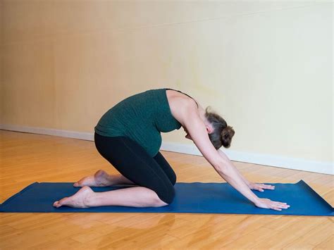 Yoga Poses For Labor Motherly Inc Yoga Chief