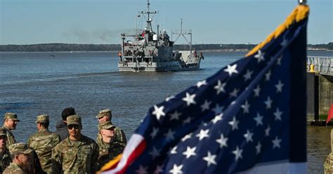 Estados Unidos Envió Cuatro Buques Militares Para Construir El Puerto De Ayuda Humanitaria En La