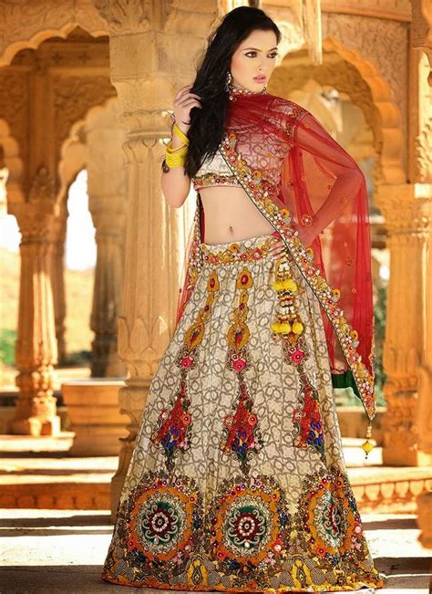 Pin By RVM Media On Women Outfits Party Wear Lehenga Indian Bridal