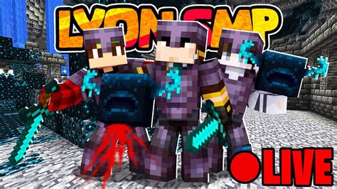 Faccio Il Test Finale Ai Miei Amici Su Minecraft Lyon Smp Youtube