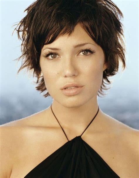 34 Messy Hairstyles For Short Hair With Images Mandy Moore Short Hair Messy Short Hair