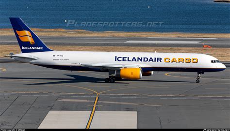 Tf Fig Icelandair Boeing 757 23apf Photo By Ocfltomgcat Id 1232866