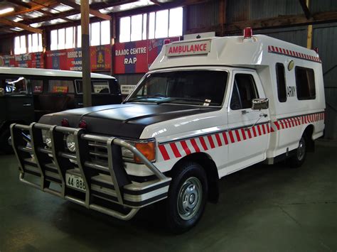 1989 Ford F 250 Ambulance 1989 Ford F 250 Ambulance Ambul Flickr