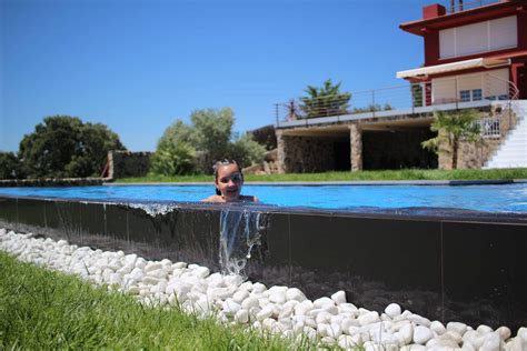 Piscina Infinity Desde La Que Se Ve Madrid