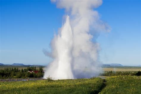 Premium Photo Strokkur Geyser Eruption In Iceland