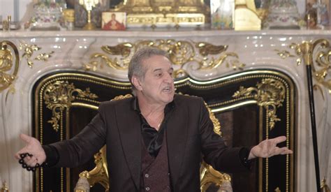 Noul Antrenor Al FCSB A Mers La Palatul Lui Gigi Becali Ultimele