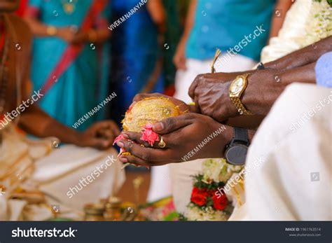 Kerala Hindu Wedding Rituals Indian Stock Photo 1961763514 | Shutterstock