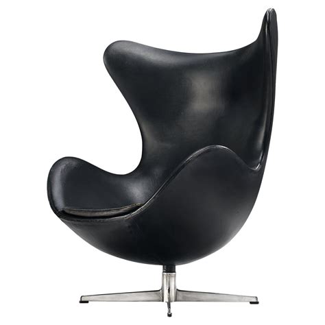 Danish Mid Century Modern Arne Jacobsen For Fritz Hansen Egg Lounge