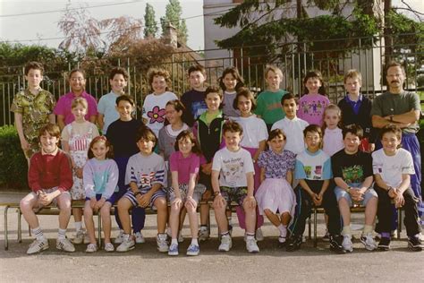 Photo De Classe Cm Cm De Ecole Primaire Jean Jaur S