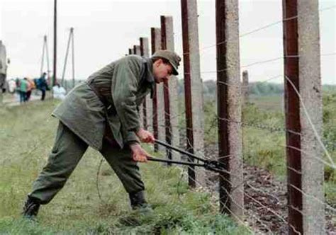 The New Iron Curtain Hungary Plans Massive Border Fence To Keep