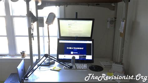 Review of the VIVO Dual Monitor Vertical Desk Mount Stand V002R - The ...