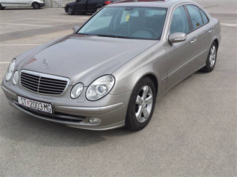 Mercedes E Klasa E220 CDI AVANTGARDE 2003 God