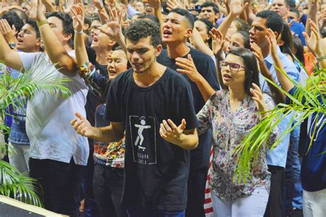 A ressurreição e os jovens Comunidade Católica Shalom