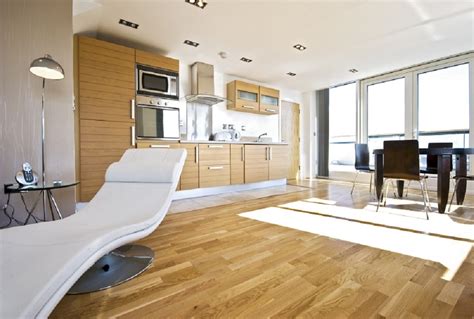 The Pros and Cons of Floating Floors - Aussi Trend Collection