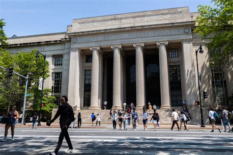 Ranking Qs De Mejores Universidades Estas Son Las 10 Primeras De La última Edición Cerro