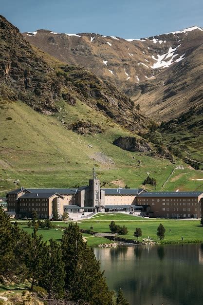 Pi Kna Dolina Vall De Nuria To Malownicze Zapieraj Ce Dech W Piersiach