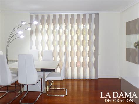 Enam Rate De Las Cortinas Verticales Con Ondas La Dama Decoraci N