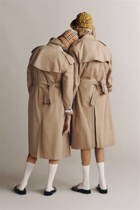 Burberry Reimagines Its Iconic Heritage Trench Coat Artofit