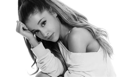 Cantante Ariana Grande Fondo De Pantalla 2880x1800 ID 1939