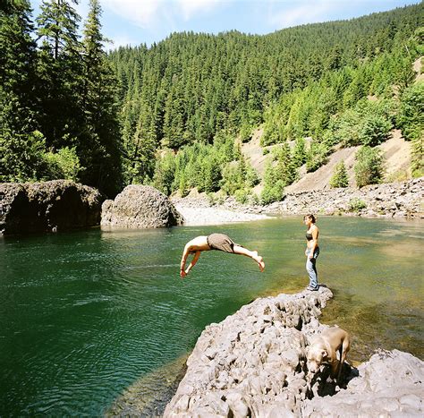 Estacada Oregon Commercial Travel Photographer Susan Seubert