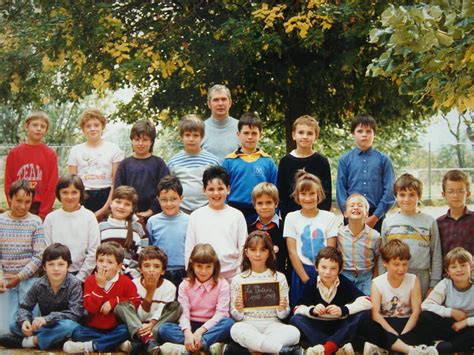 Photo De Classe CM2 1986 1987 De 1987 Ecole Du Centre La Voivre